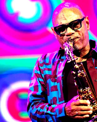 Kirk Whalum