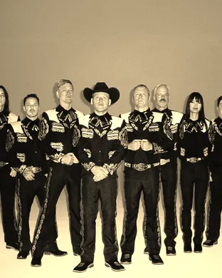 Mariachi El Bronx