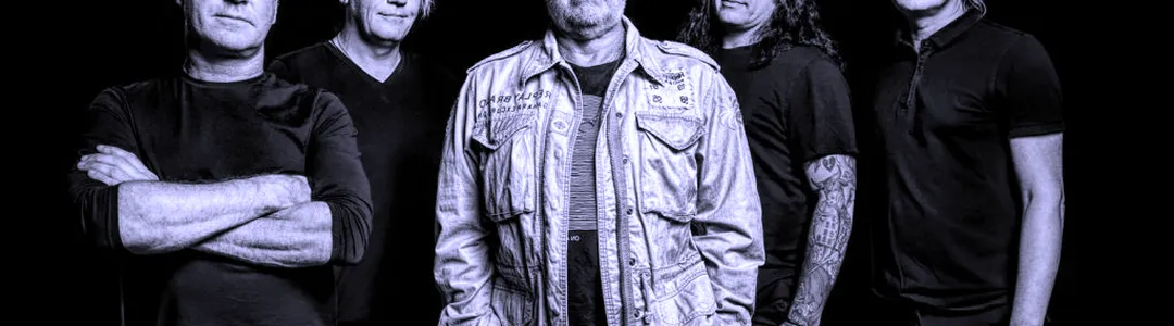 Peter Hook And The Light